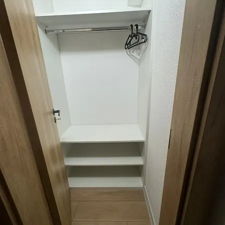 Apartment Lesna 6, *