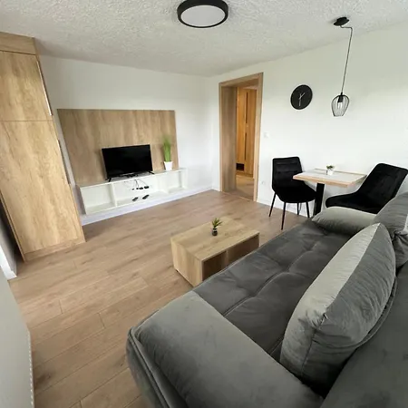 Lesna 6, Apartment