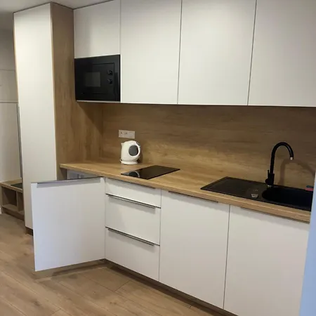 Lesna 6, Apartment